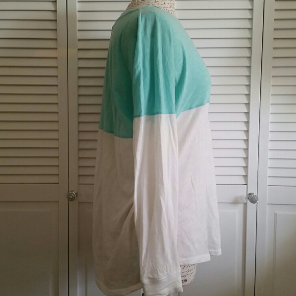 💙PINK Color Blocked Long Sleeve Tee💙 - Picture 4 of 5